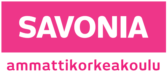 Logo kirkkaan vaaleanpunaisella taustalla. Sana SAVONIA on lihavoitu valkoisin suuraakkosin, ja sen yläpuolella on vaaleanpunaisin pienaakkosin kirjoitettu sana ammattikorkeakoulu.