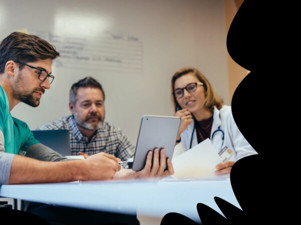 Pätevöidy esihenkilöksi sosiaali- ja terveysalalle (YAMK)