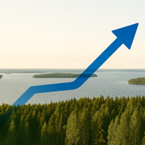 Sininen ylöspäin osoittava nuolikaavio on sijoitettu metsän ja järven maisemakuvan päälle, mikä symboloi kasvua tai edistystä luonnonympäristössä.